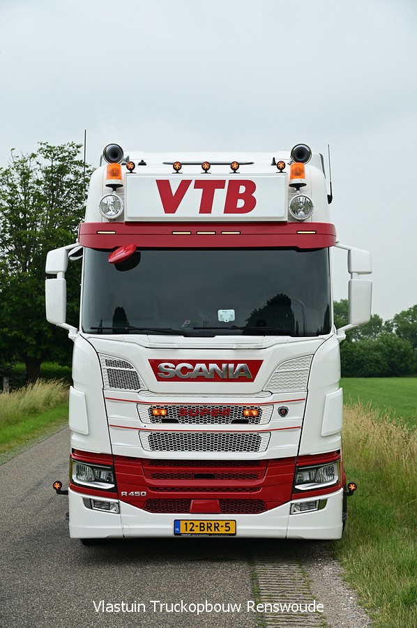 vlastuin-1604 vtb.jpg